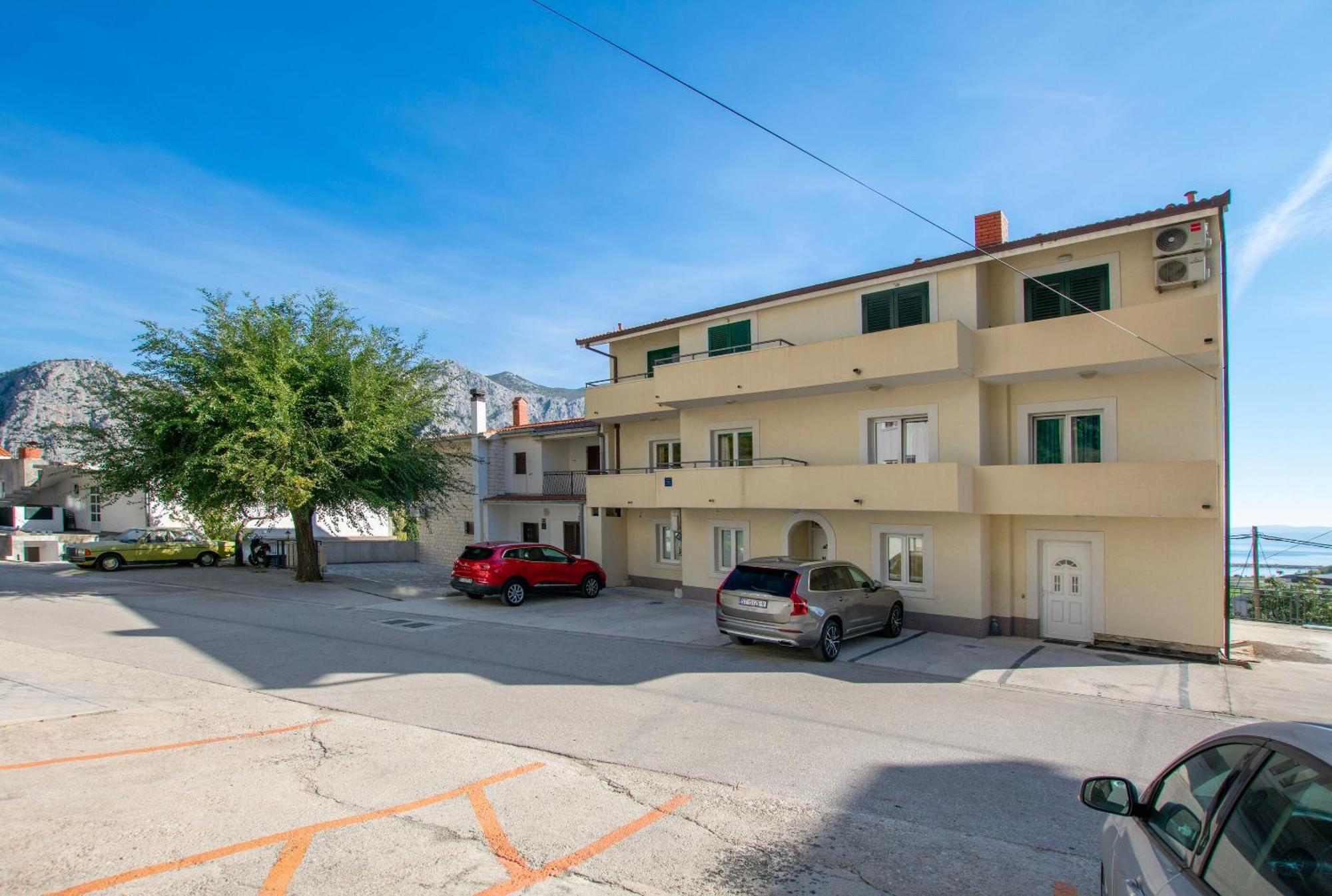 Apartment Zdravko Omis Ngoại thất bức ảnh